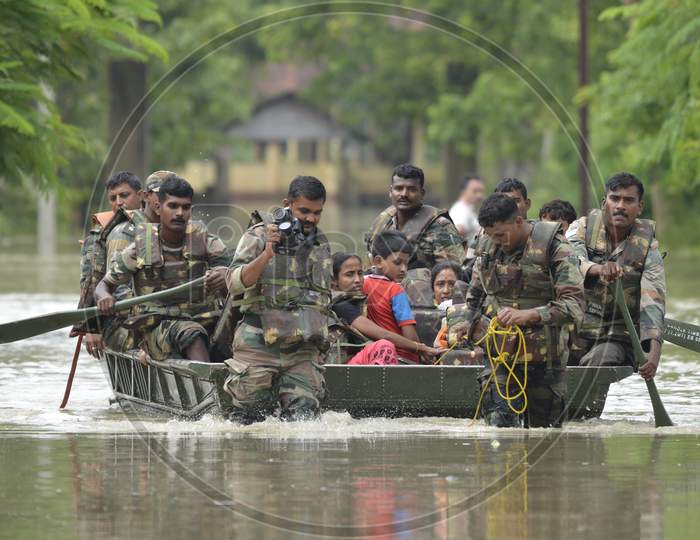 Indian Army Rescue Operation At Flooded Villages Of Golaghat Region in Assam