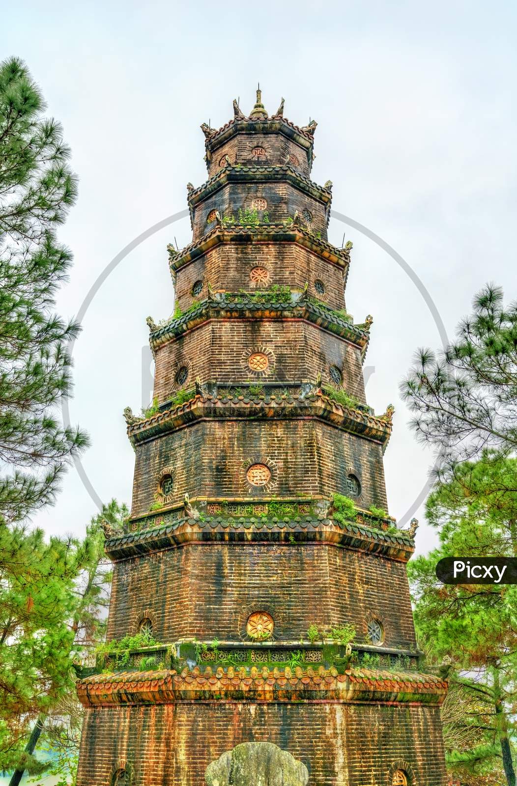 Thien Mu Pagoda In Hue, Vietnam