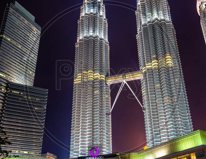 Twin Towers In Kuala Lumpur, Malaysia