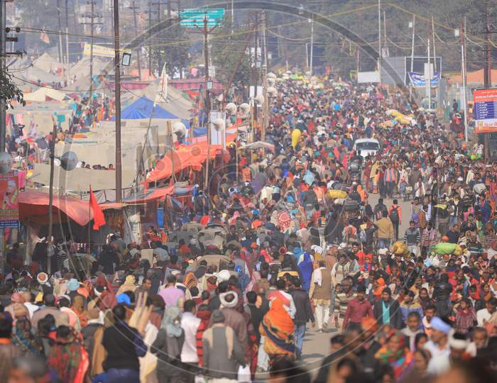 Hindu Devotees Crowd In Prayagraj During Magh Mela