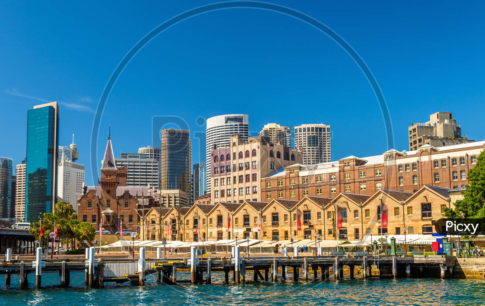 Old Warehouses At Campbell'S Cove Jetty In Sydney, Australia