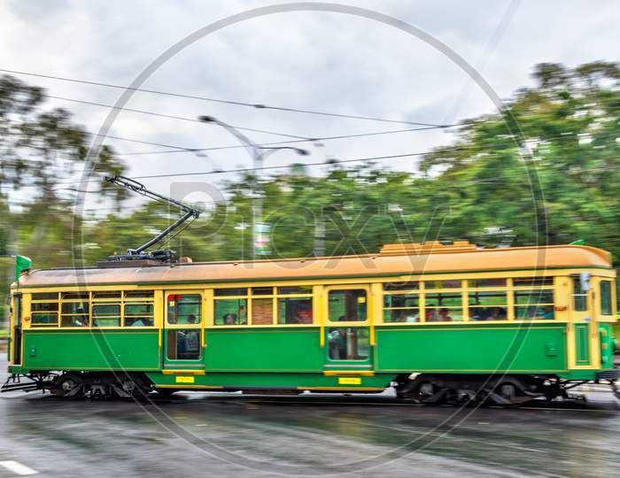 Heritage Tram On La Trobe Street In Melbourne, Australia