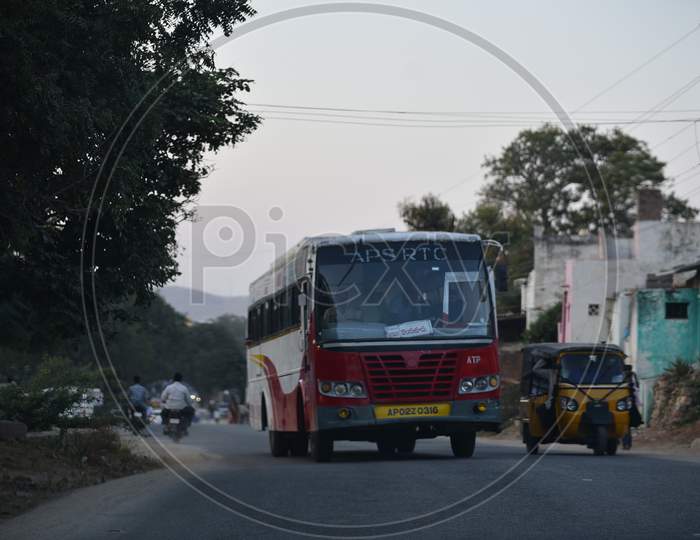 APSRTC Bangalore bus in Penukonda
