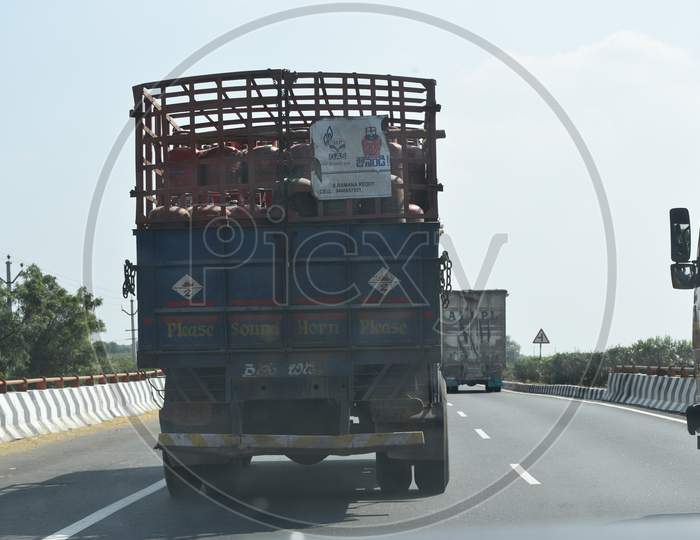 Gas cylinders carrying lorry