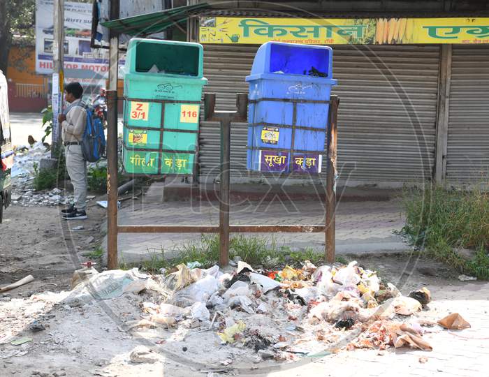 Dustbins  Under Swach Bharath Mission In  Ranchi City