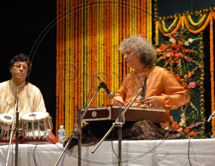 Pandit Shiv Kumar Sharma An Indian Classical Music Composer And Santhoor Player