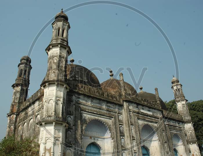 Architecture of Motijhil Jama Masjid