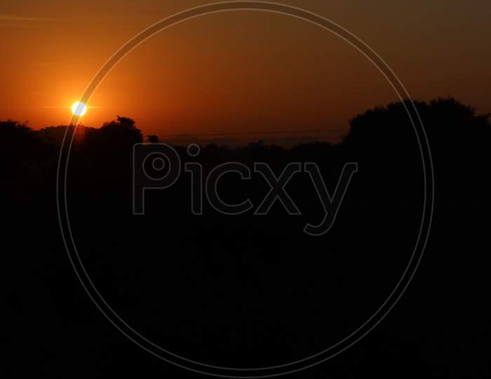 Silhouette In Morning , Silhouette Photography In Sunrise With Silhouette Sun Background