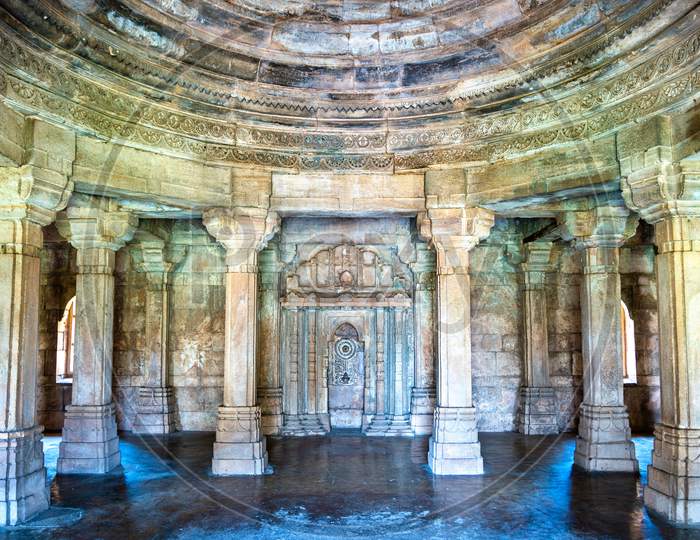 Sahar Ki Masjid At Champaner-Pavagadh Archaeological Park. A Unesco Heritage Site In Gujarat, India
