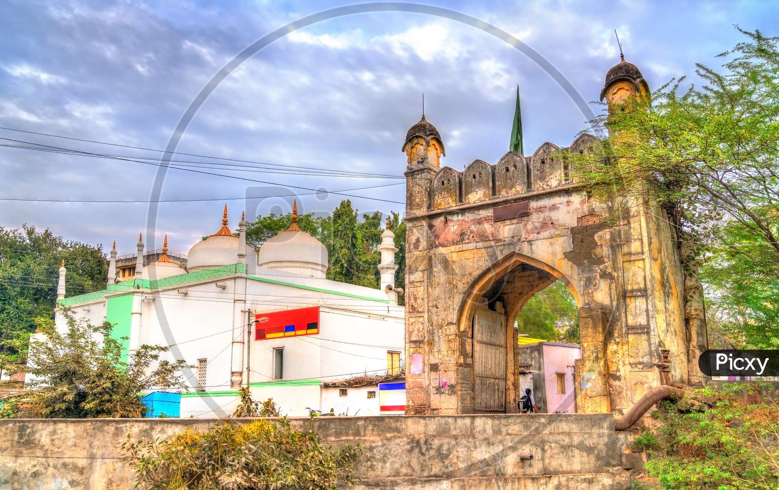 Jamil Baig Masjid Mosque And Mahmud Darwaza Gate In Aurangabad, India
