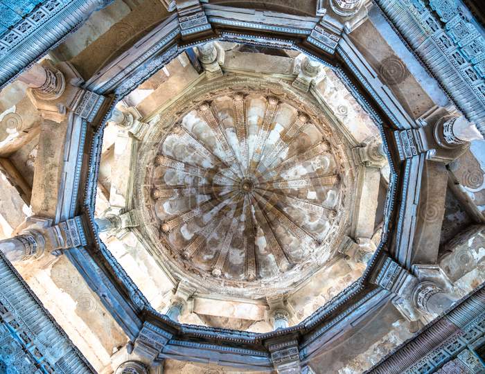 Interior Of Jami Masjid, A Major Tourist Attraction At Champaner-Pavagadh Archaeological Park - Gujarat, India