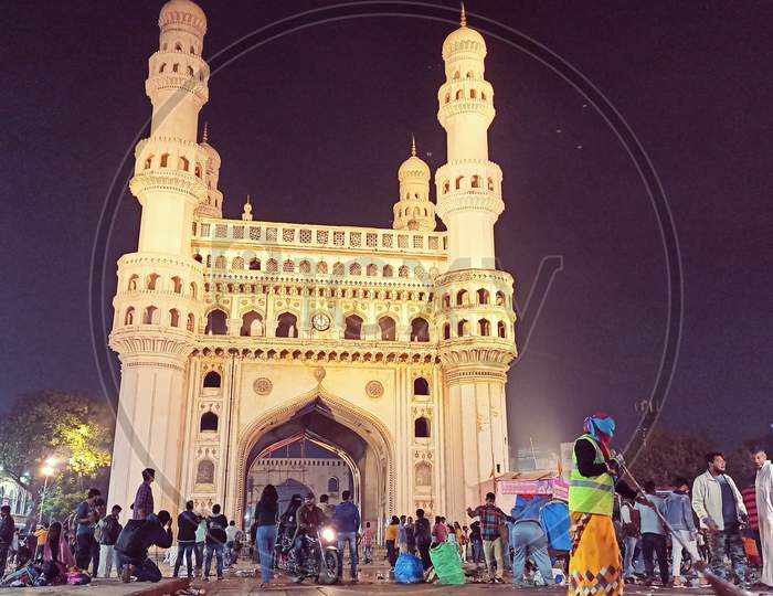 GHMC Workers at Charminar