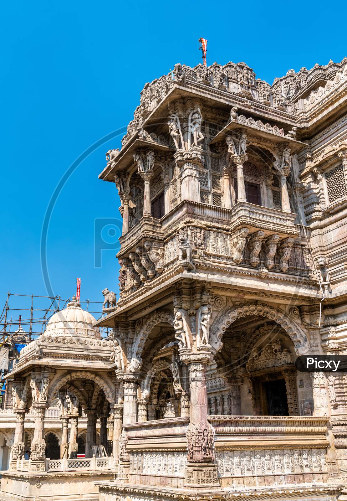 Hutheesing Jain Temple in Ahmedabad - Gujarat state of India