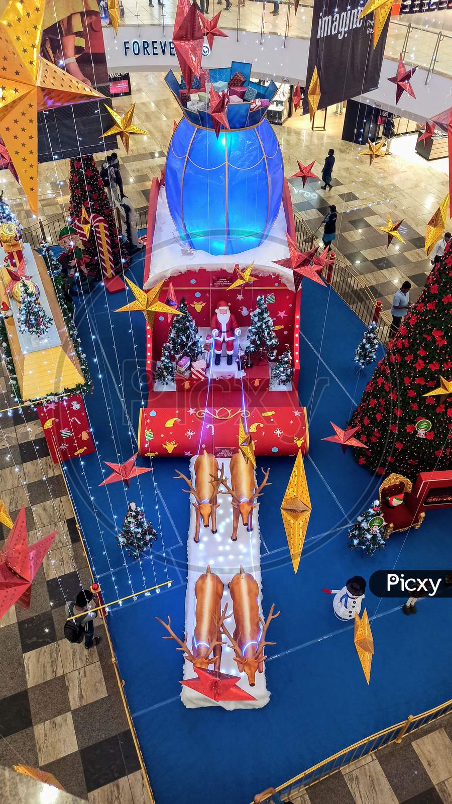 Christmas Celebrations at Forum Sujana Mall Hyderabad