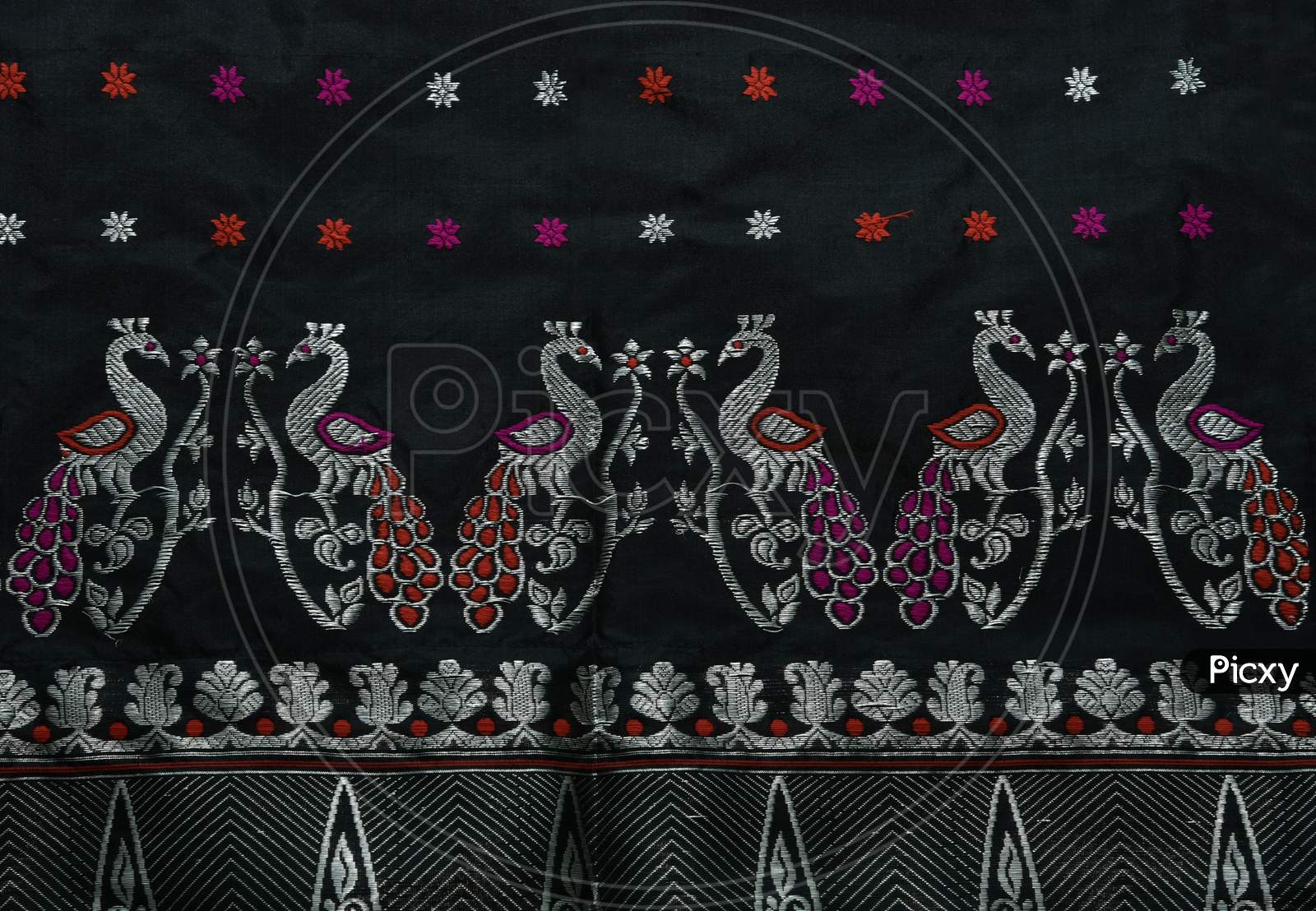 Handmade Handloom Sarees With Elegant Designs At Weavers Stores in Guwahati