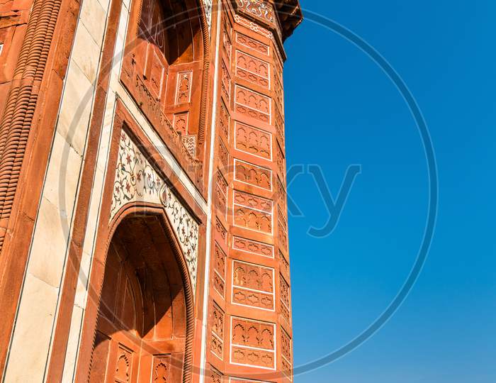 Darwaza I Rauza, The Great Gate Of Taj Mahal - Agra, India