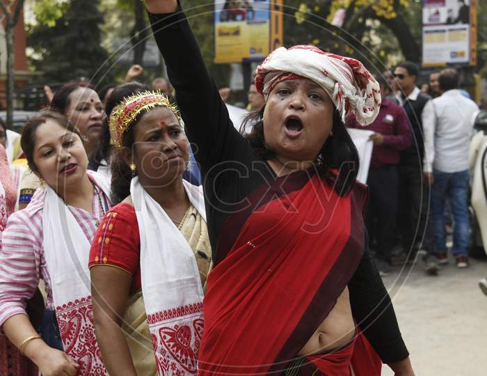 People Came Out On The Street Raise Slogan Against Citizenship Amendment Act(Caa), In Guwahati