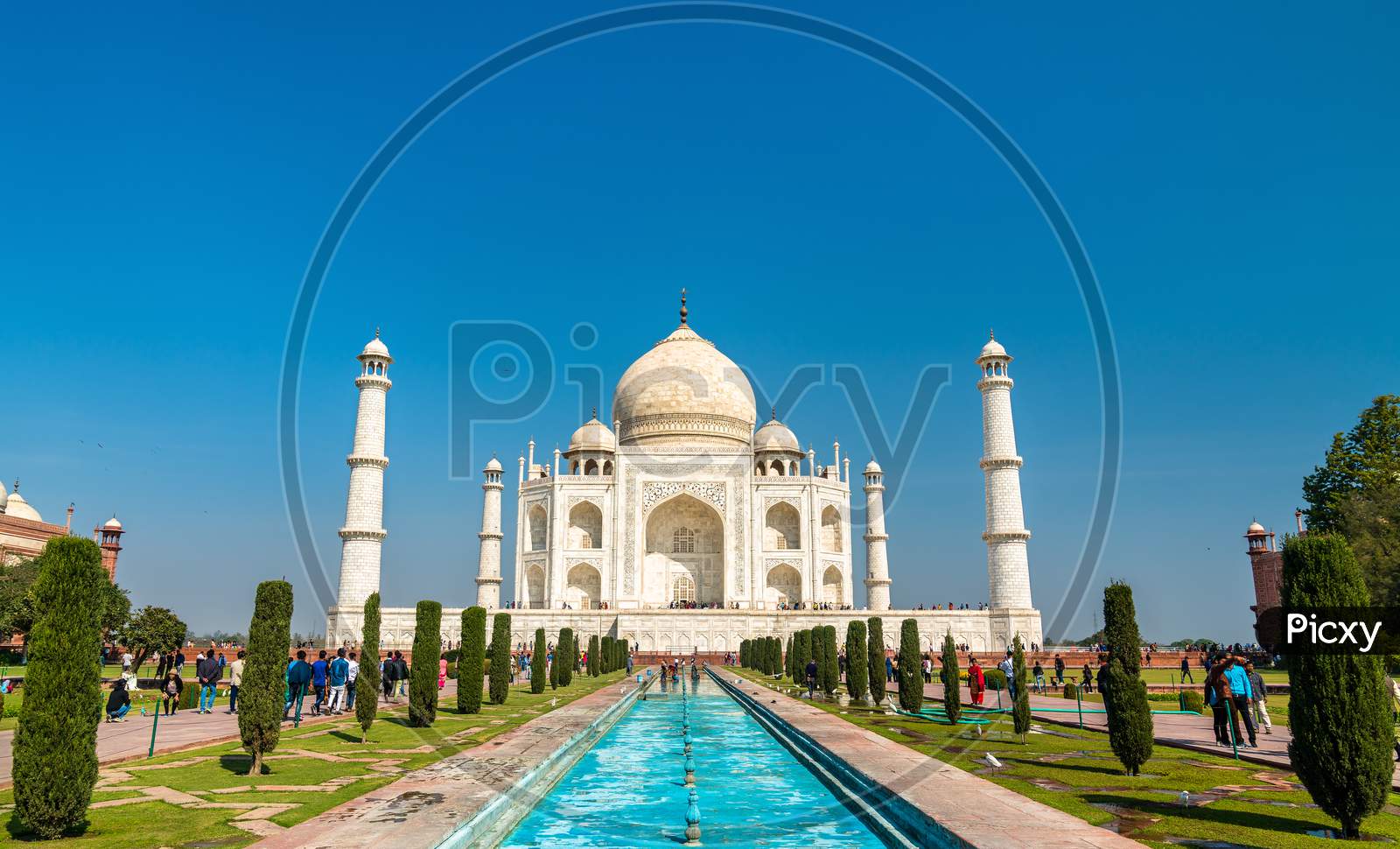 The Taj Mahal, The Most Famous Monument Of India. Agra - Uttar Pradesh