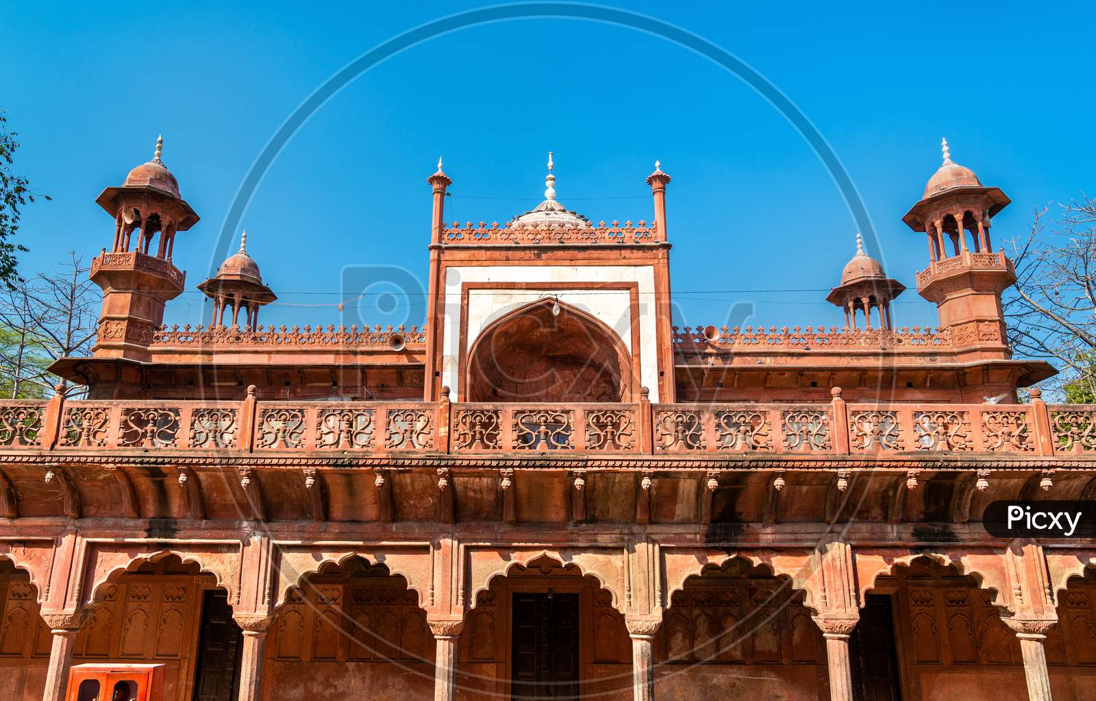 Fatehpuri Masjid, A Mosque Near Taj Mahal In Agra, India