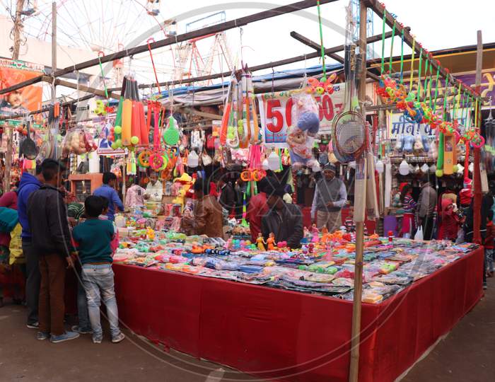 Toy Shops in an Fair