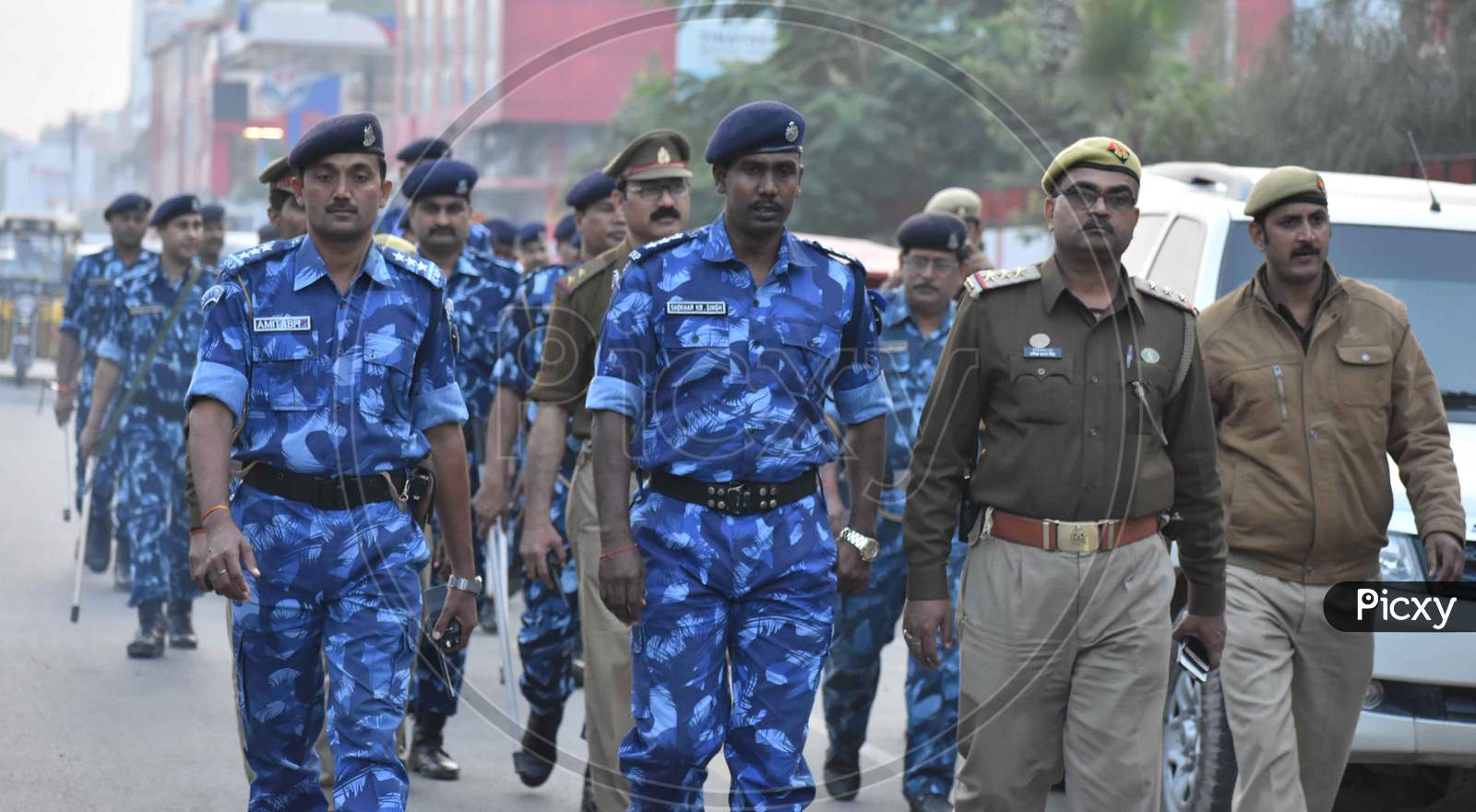 CRPF And  Assam Police Vigilance On Roads During Protests