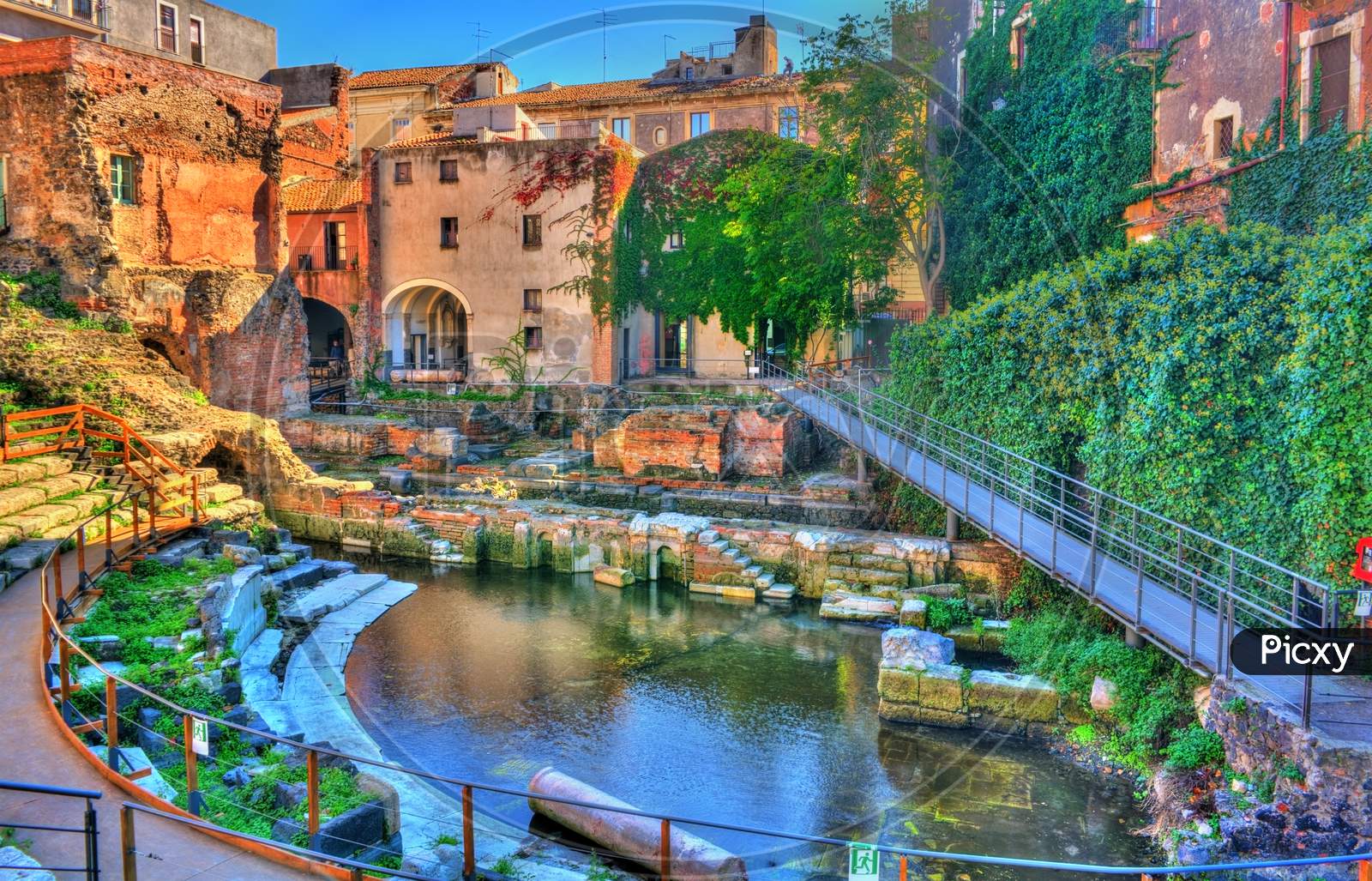 image-of-greek-roman-theatre-of-catania-in-sicilia-italy-qo351037-picxy