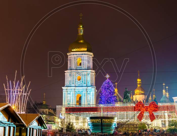 Christmas Market And Saint Sophia Cathedral, A Unesco World Heritage Site In Kiev, Ukraine