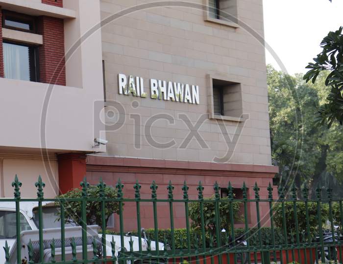 elhi, India - OCT 10, 2020 Boards outside Rail Bhawa building on india Gate. Rail Bhavan is the headquarters of the Indian Railways. It is located at Raisina Road, New Delhi, near the Sansad Bhavan.