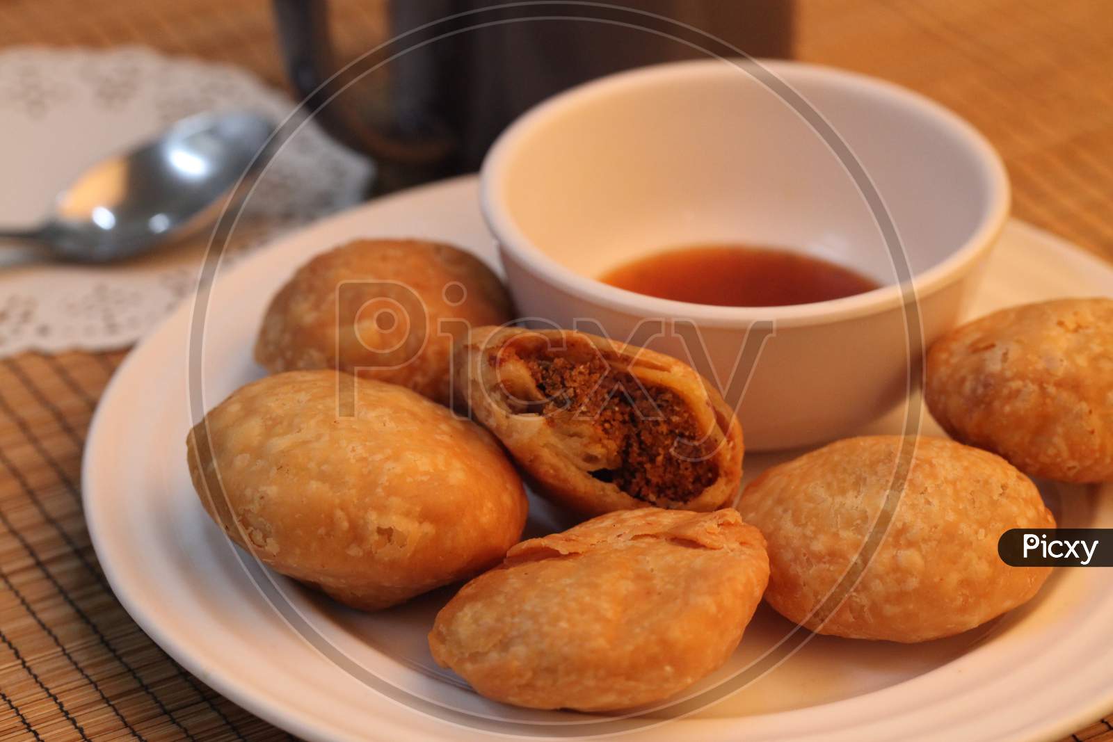 Indian khasta kachori, famous tea snack