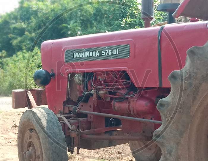 Mahindra tractor
