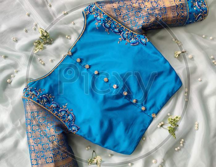 designer blouses for women traditional indian on saree
