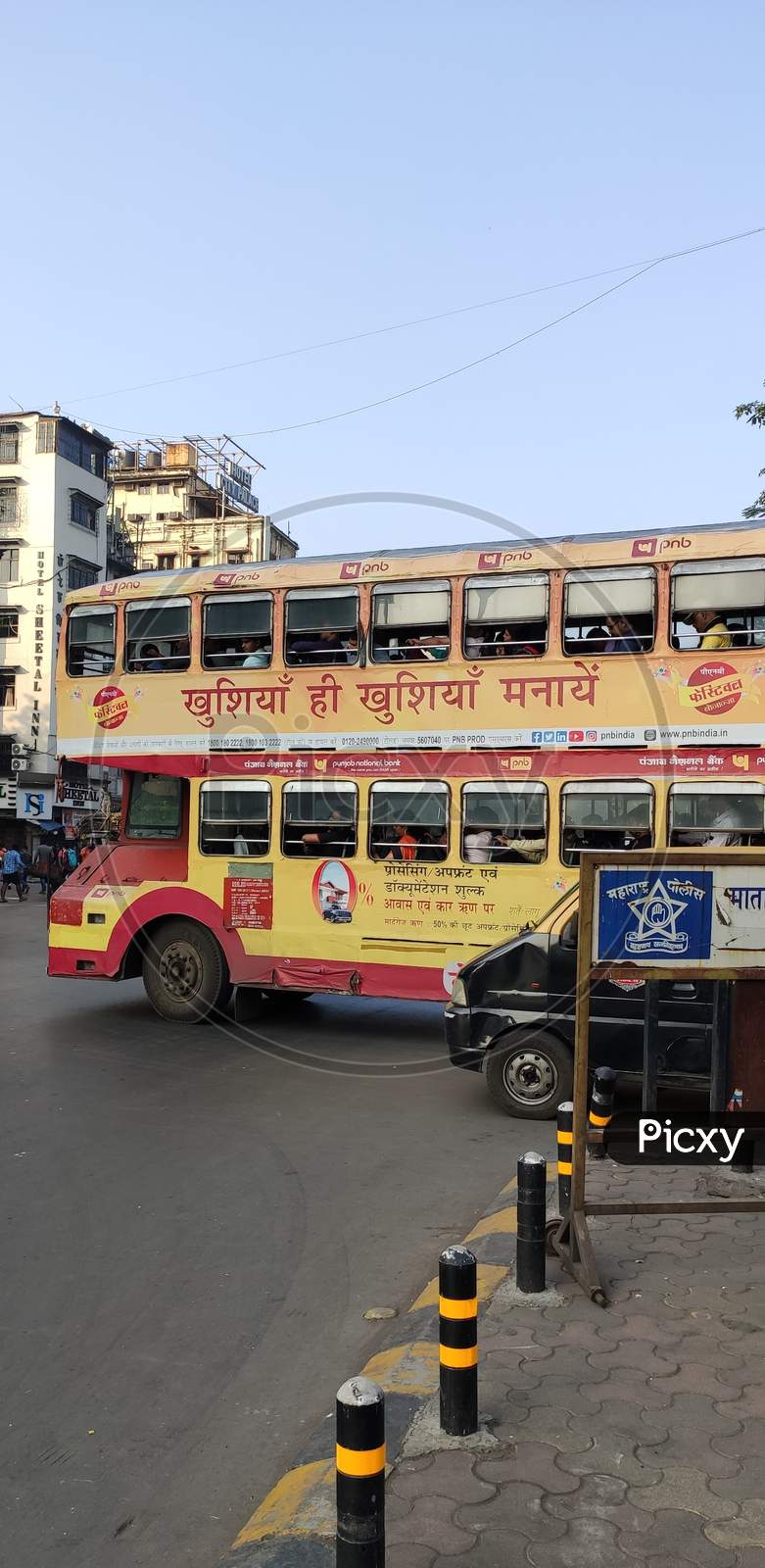Double decker bus mumbai