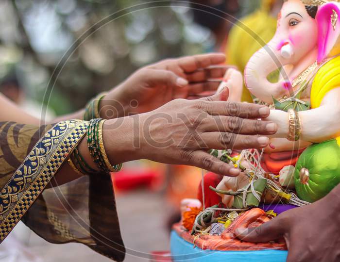 Ganesh visarjan candid photo at powai 2020 (covid 19)