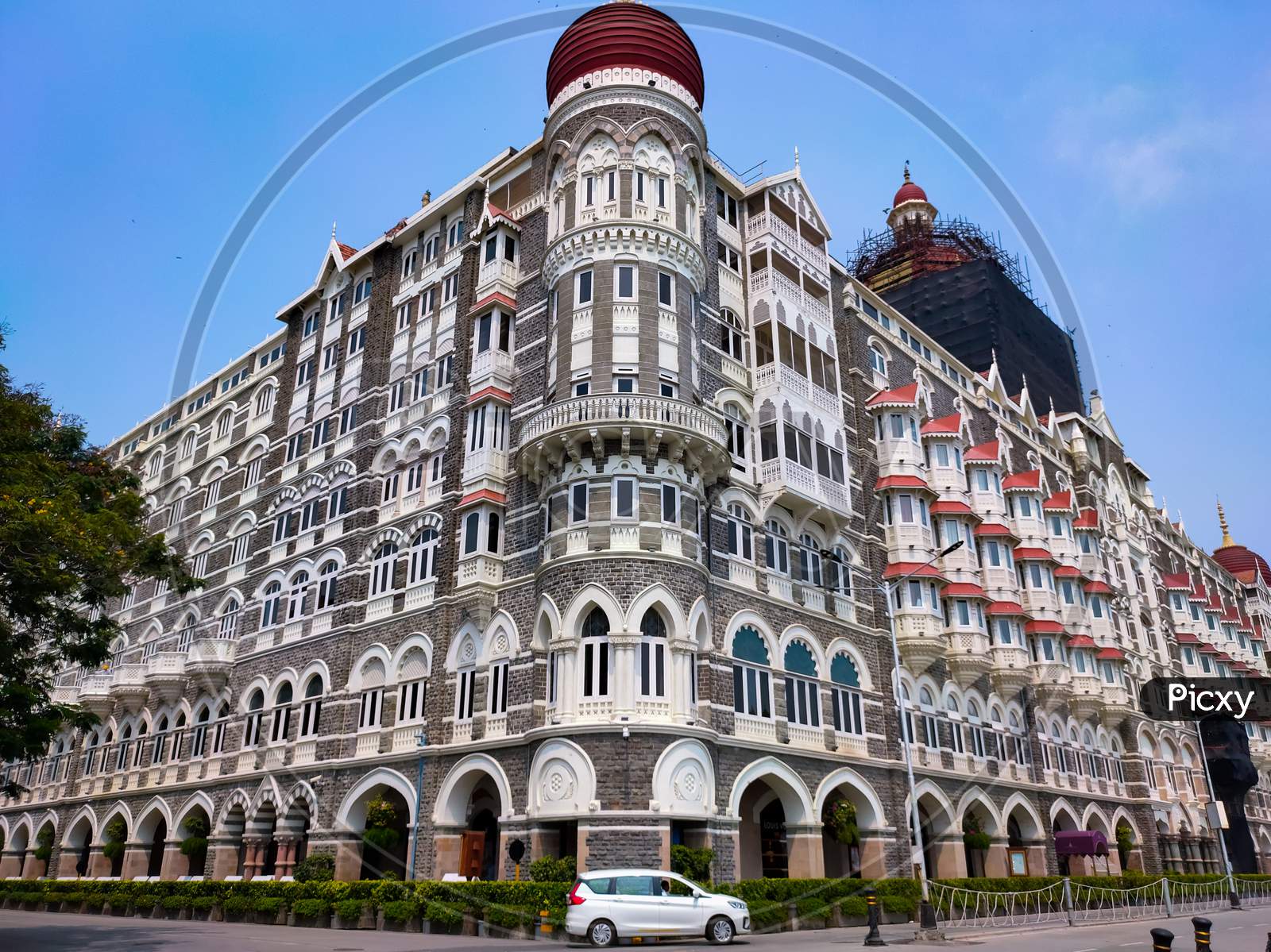 Symmetrical shot of the Taj Mahal Palace Hotel, Colaba, Mumbai, Maharashtra