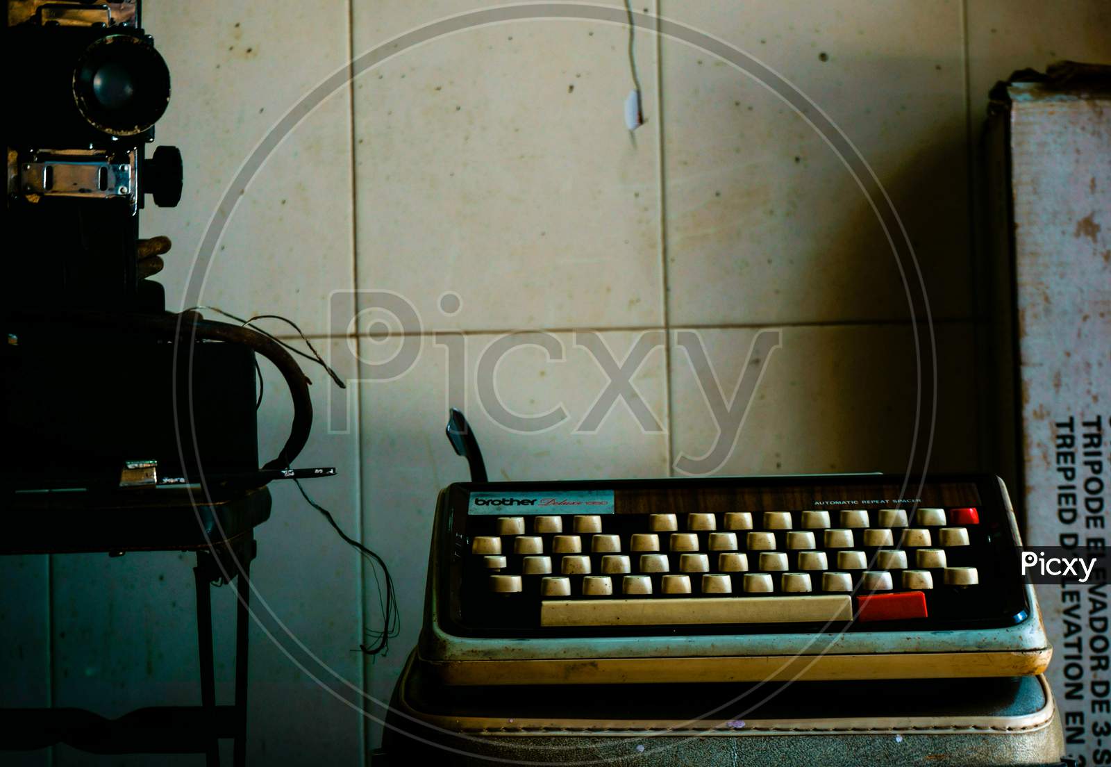 vintage typewriter india