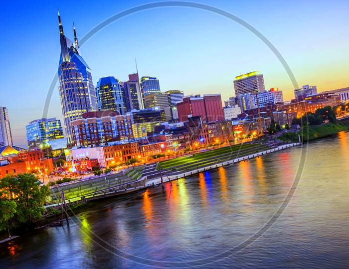 Nashville, Tennessee, Usa City Skyline
