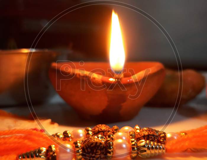 Rakhshabandhan flame