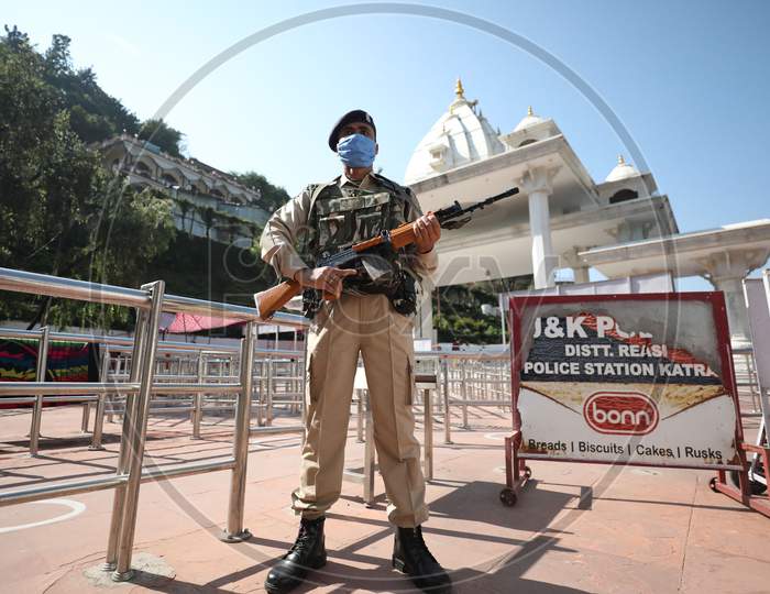 Central Reserve Police Force  (CRPF)  personnel stand guard Mata Vaishno Devi track ahead of Navratri festival, at Katra about 45km from Jammu,  Oct. 15, 2020.