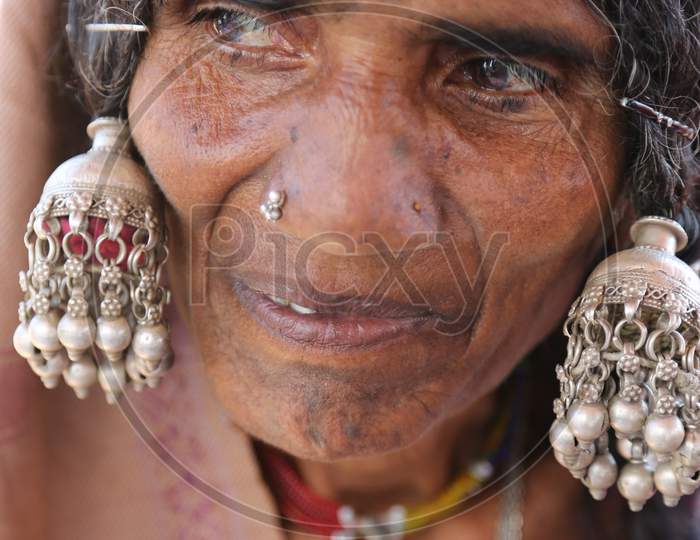 Indian Gypsy, Lambadi Community