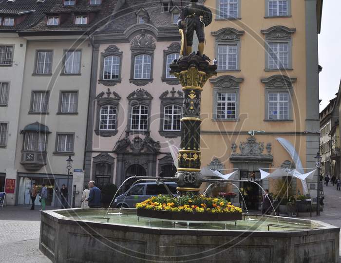 Town square, fountain