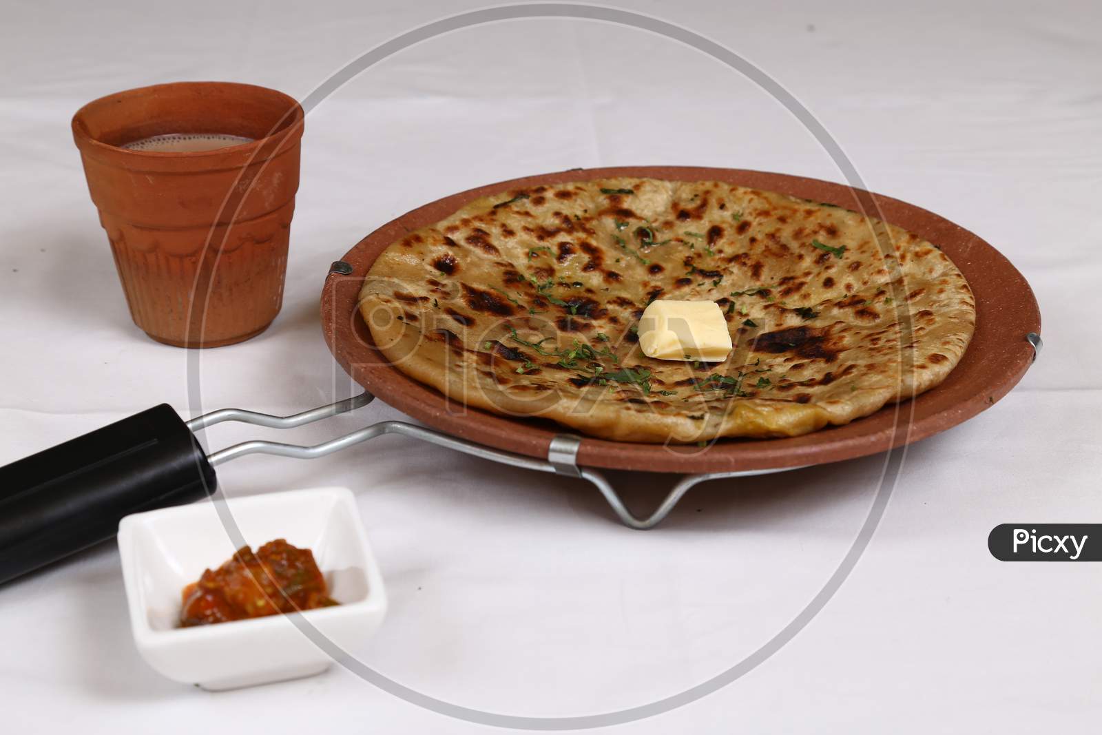 Aloo Paratha with Butter