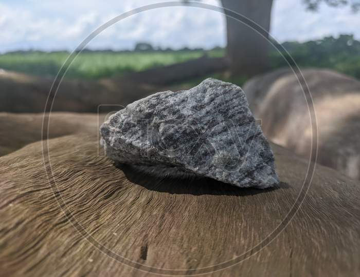 macro stone