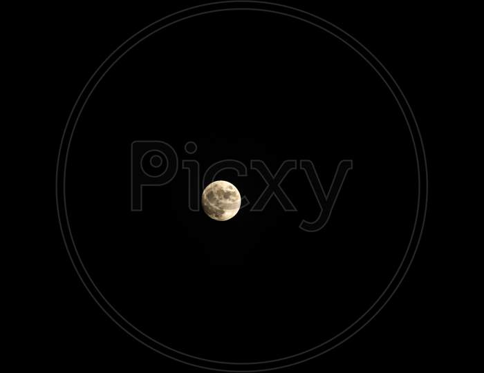 moon photograph