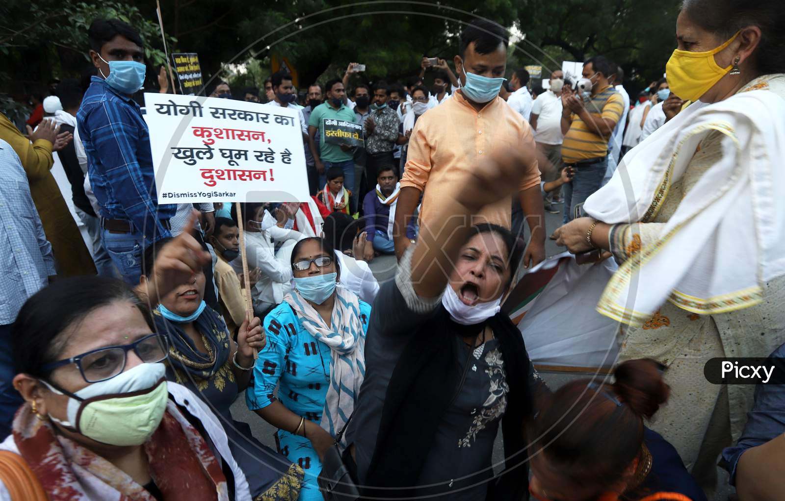 Members of various political bodies protest at the Citizen's protest to demand justice for Hathras victim, at Jantar Mantar, on October 2, 2020 in New Delhi, India.