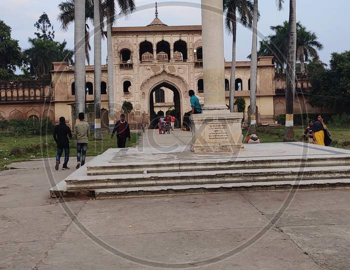 Gulab Bari literally meaning Garden of Roses the Tomb of Nawab Shuja-ud-Daula is in Faizabad Uttar Pradesh  India