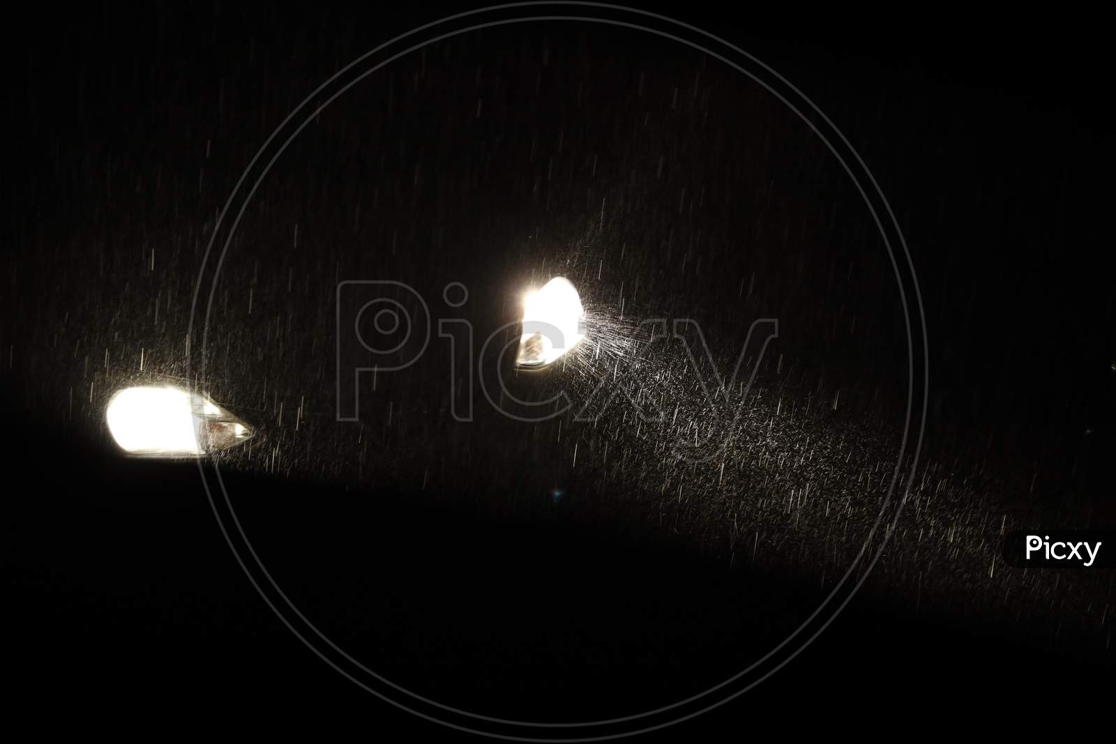 Car Spot Light with Rain