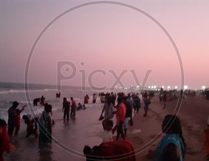 image-of-marina-beach-tr423020-picxy