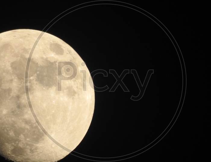 Nikon photography Moon photo