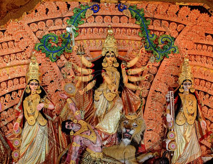 Goddess Durga Idol Decorated At Puja Pandal In Kolkata, West Bengal, India. Durga Puja Is Biggest Religious Festival Of Hinduism And Is Now Celebrated Worldwide.