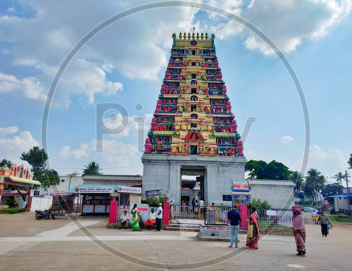 Shri Yediyur Siddalingeshwar Swamy temple Kunigal Tumkur Karnataka